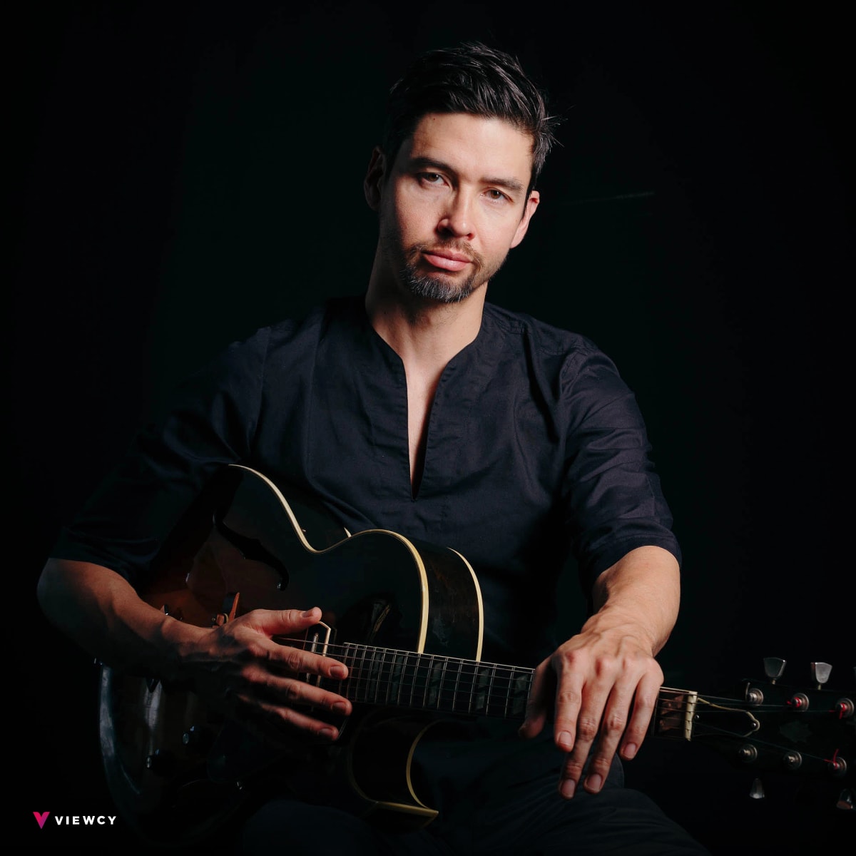 TRICKSTER – MILES OKAZAKI – Matt Mitchell – Anthony Tidd – Sean Rickman - Close Up