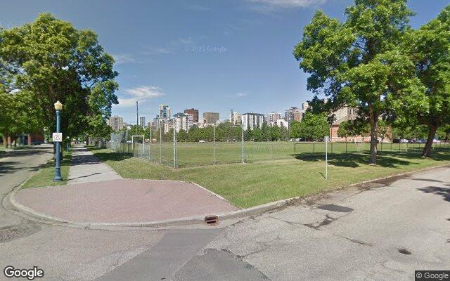 REMAX Field