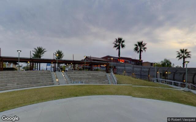 Dos Lagos Amphitheater