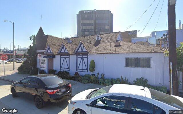 The Comedy Chateau (Yorick Showroom)