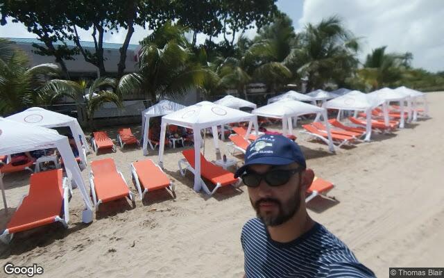 Vivo Beach Club