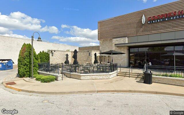 White Oaks Mall